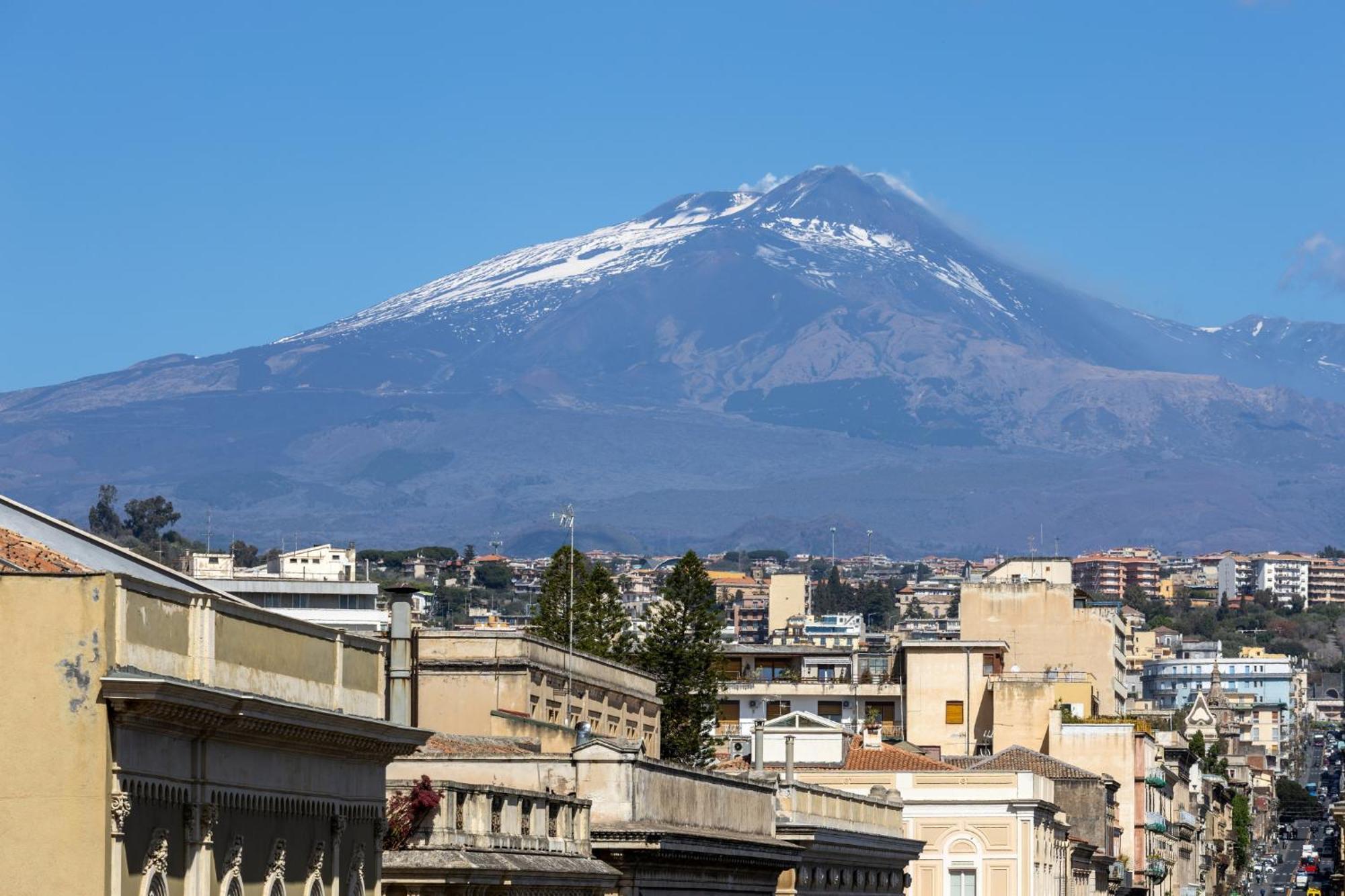 Palazzo Costarelli - Bed And Breakfast Catania Ngoại thất bức ảnh