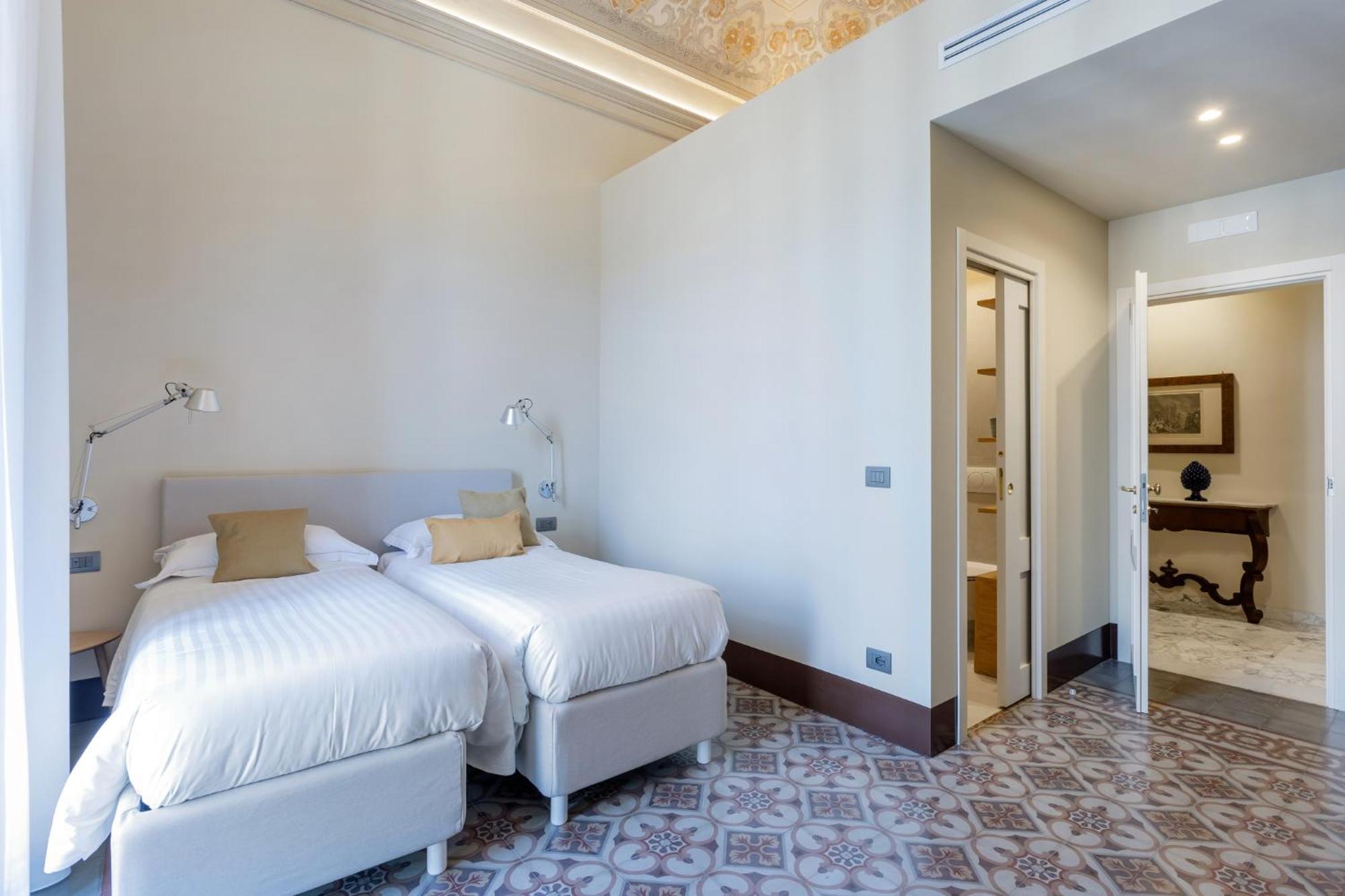 Palazzo Costarelli - Bed And Breakfast Catania Phòng bức ảnh
