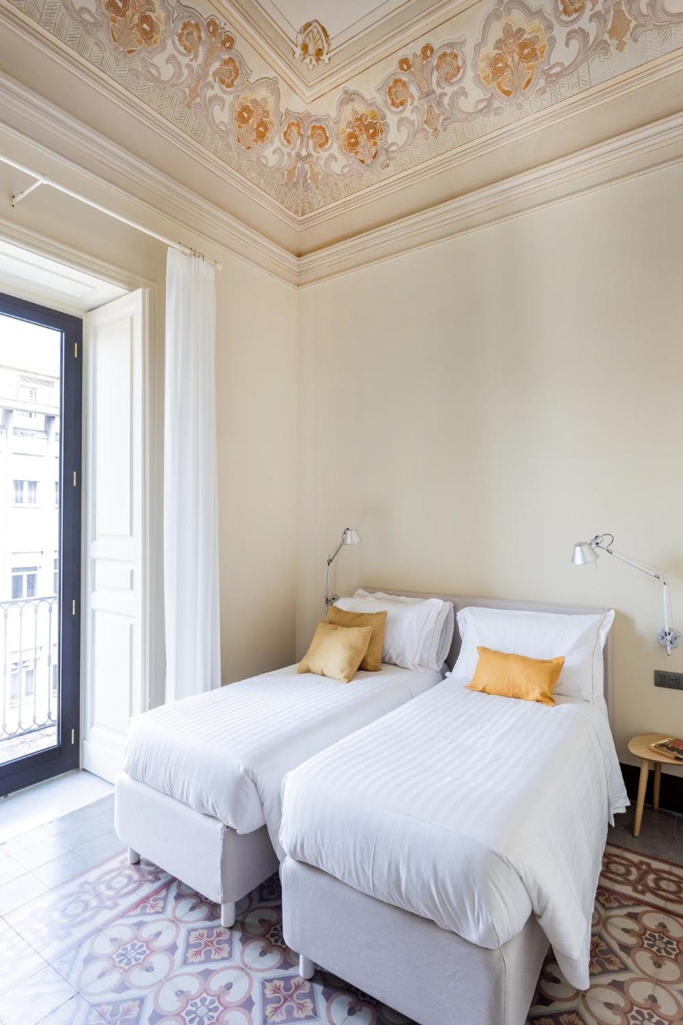Palazzo Costarelli - Bed And Breakfast Catania Phòng bức ảnh